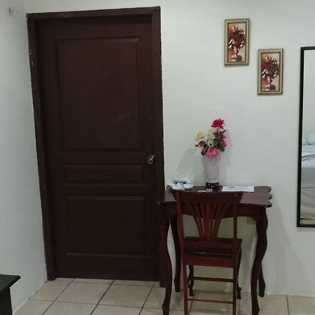 Hotel El Internacional Granada Εξωτερικό φωτογραφία