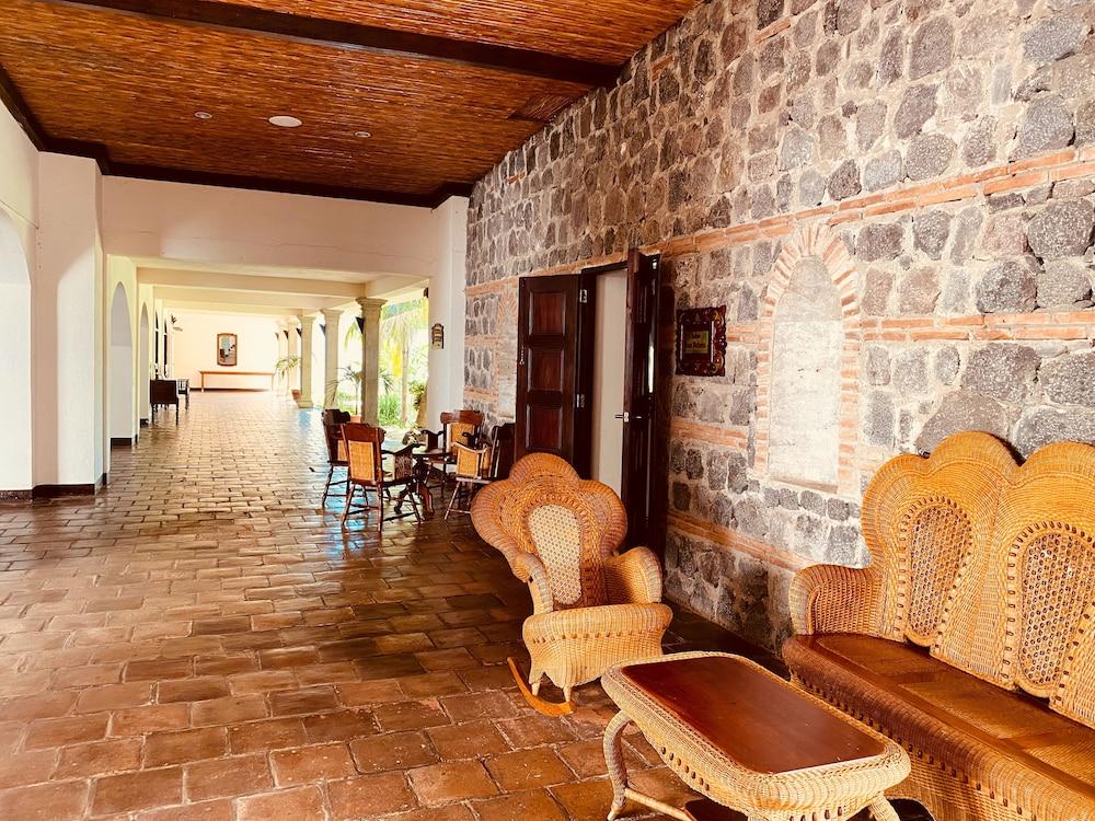 Hotel El Internacional Granada Εξωτερικό φωτογραφία