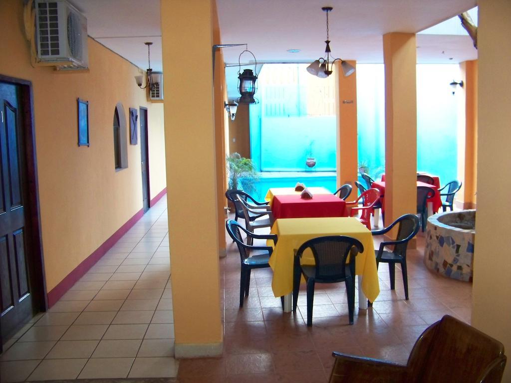 Hotel El Internacional Granada Εξωτερικό φωτογραφία