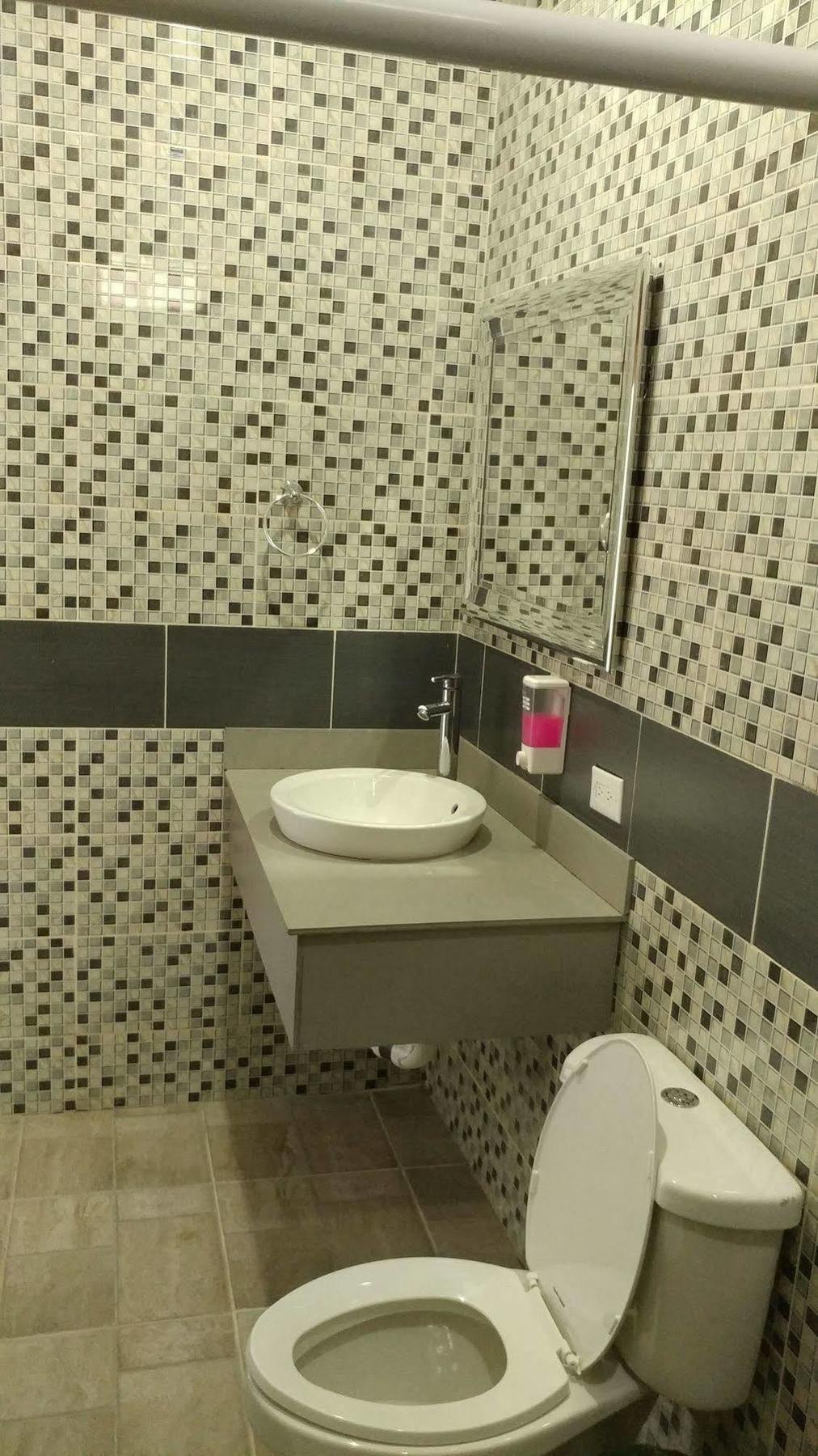 Hotel El Internacional Granada Εξωτερικό φωτογραφία