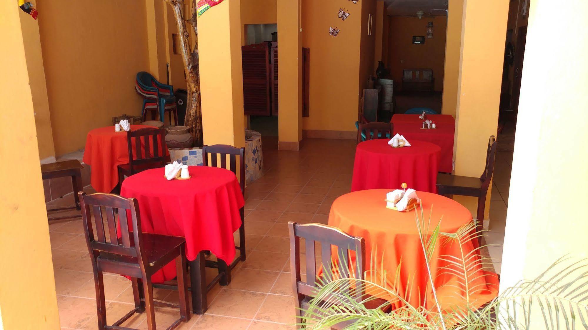 Hotel El Internacional Granada Εξωτερικό φωτογραφία